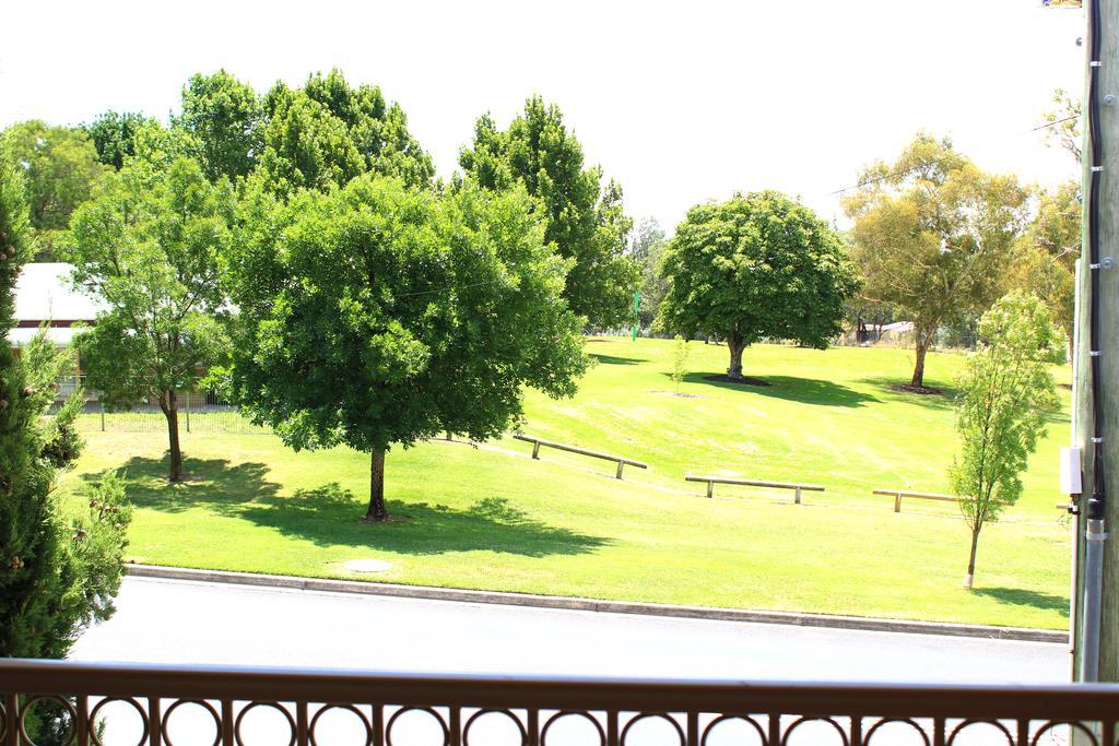 Charlotte Apartments Bathurst Exteriér fotografie