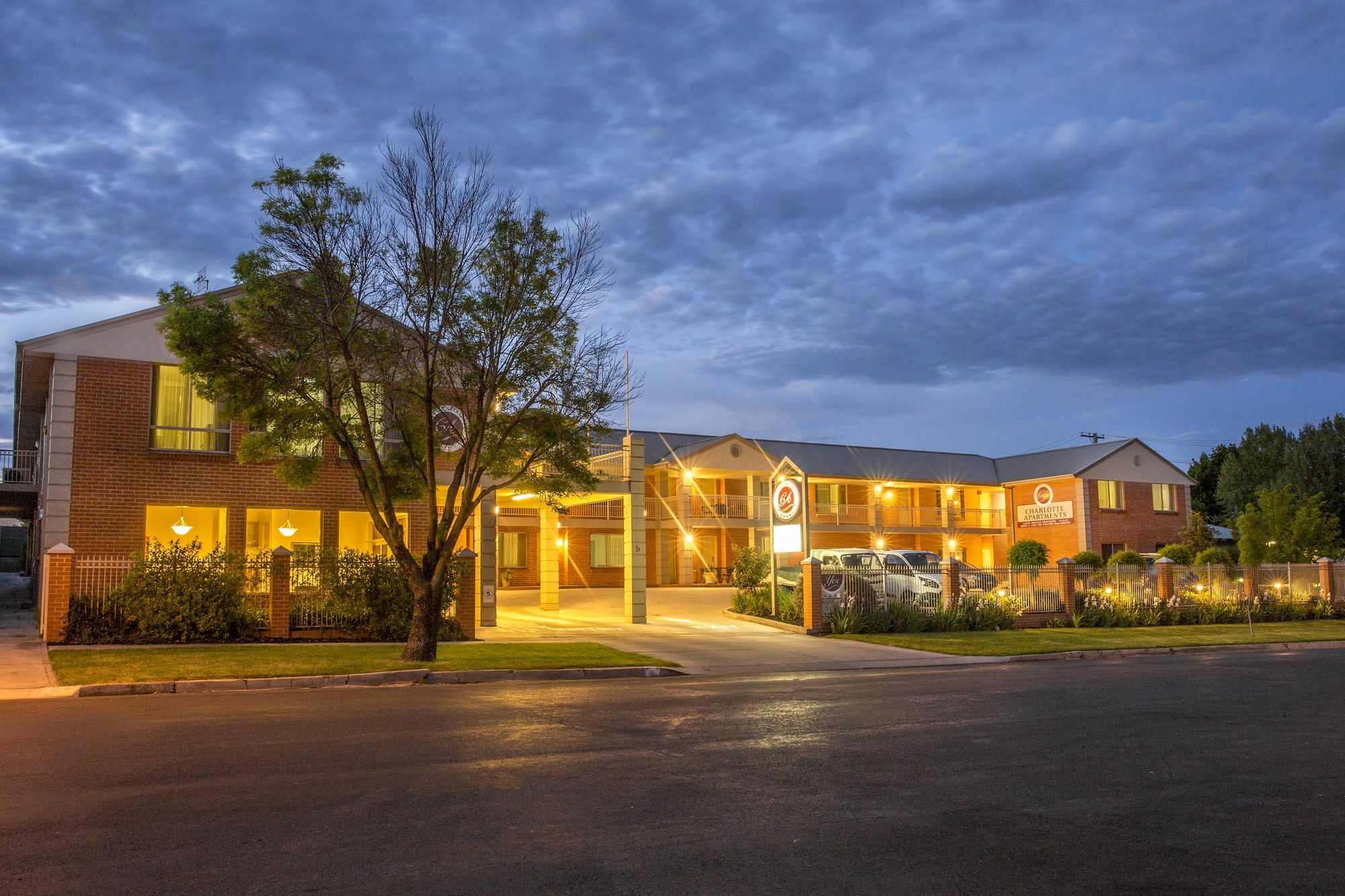 Charlotte Apartments Bathurst Exteriér fotografie