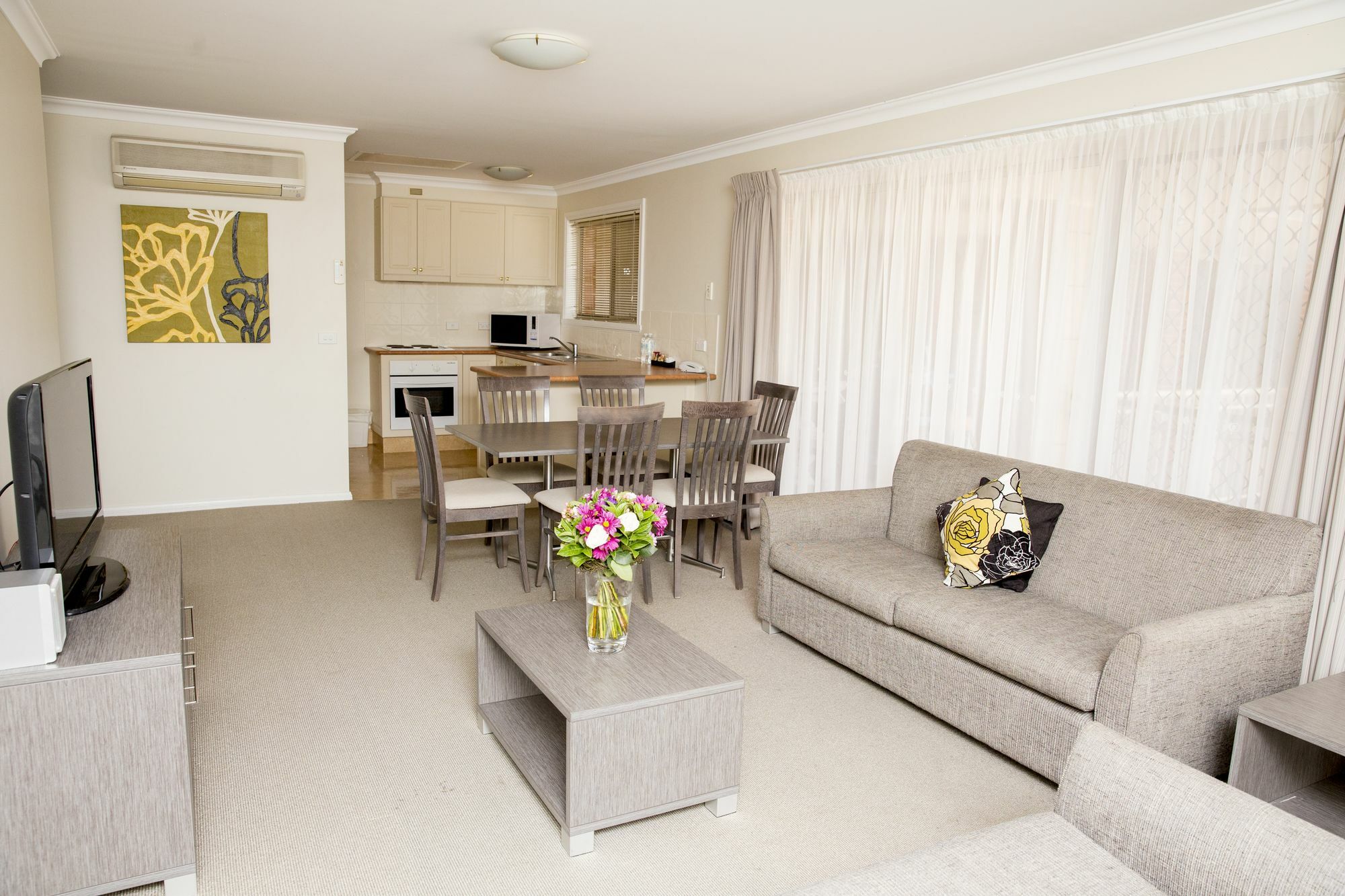 Charlotte Apartments Bathurst Exteriér fotografie