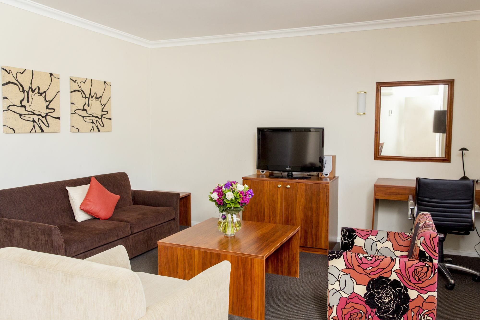 Charlotte Apartments Bathurst Exteriér fotografie