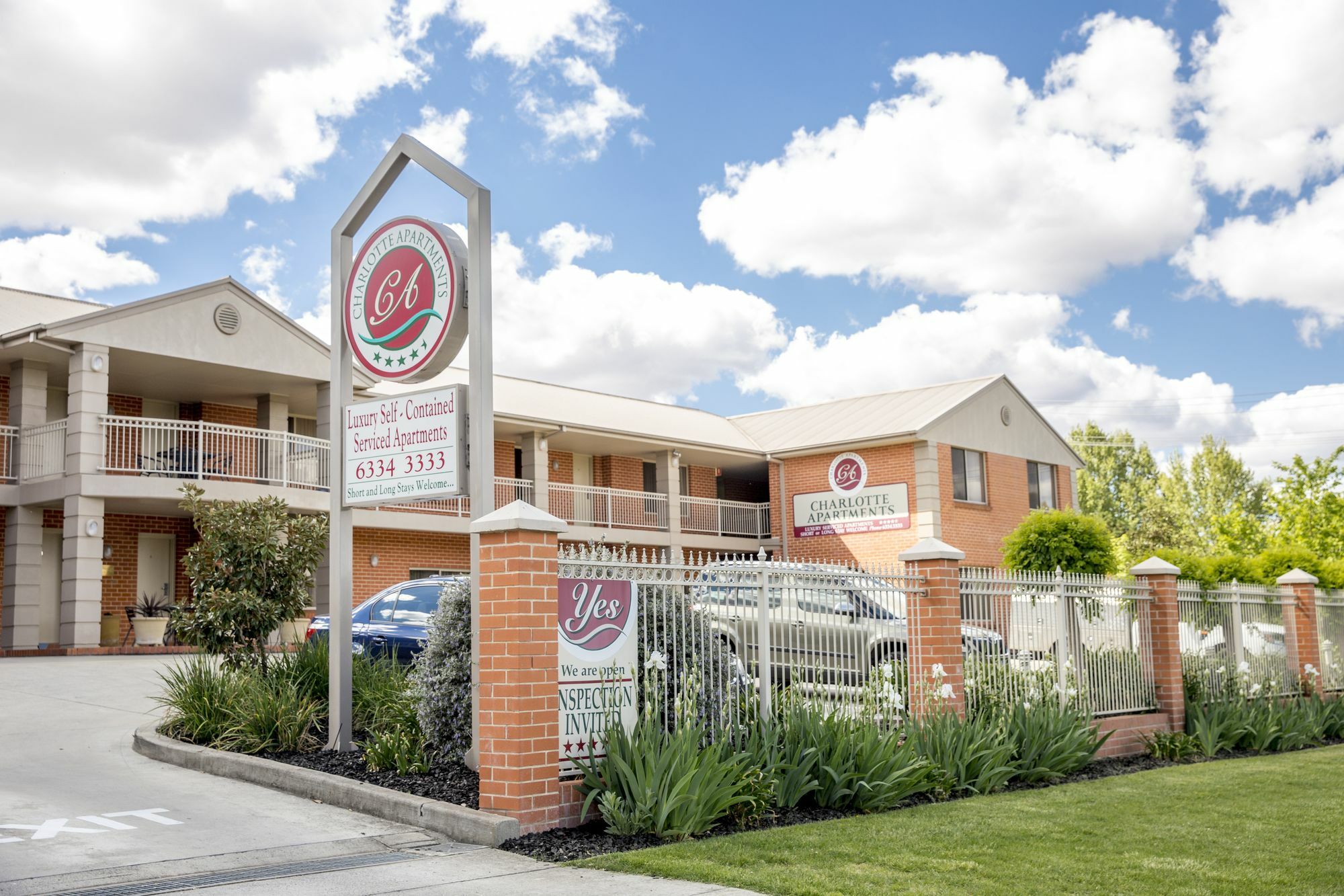 Charlotte Apartments Bathurst Exteriér fotografie