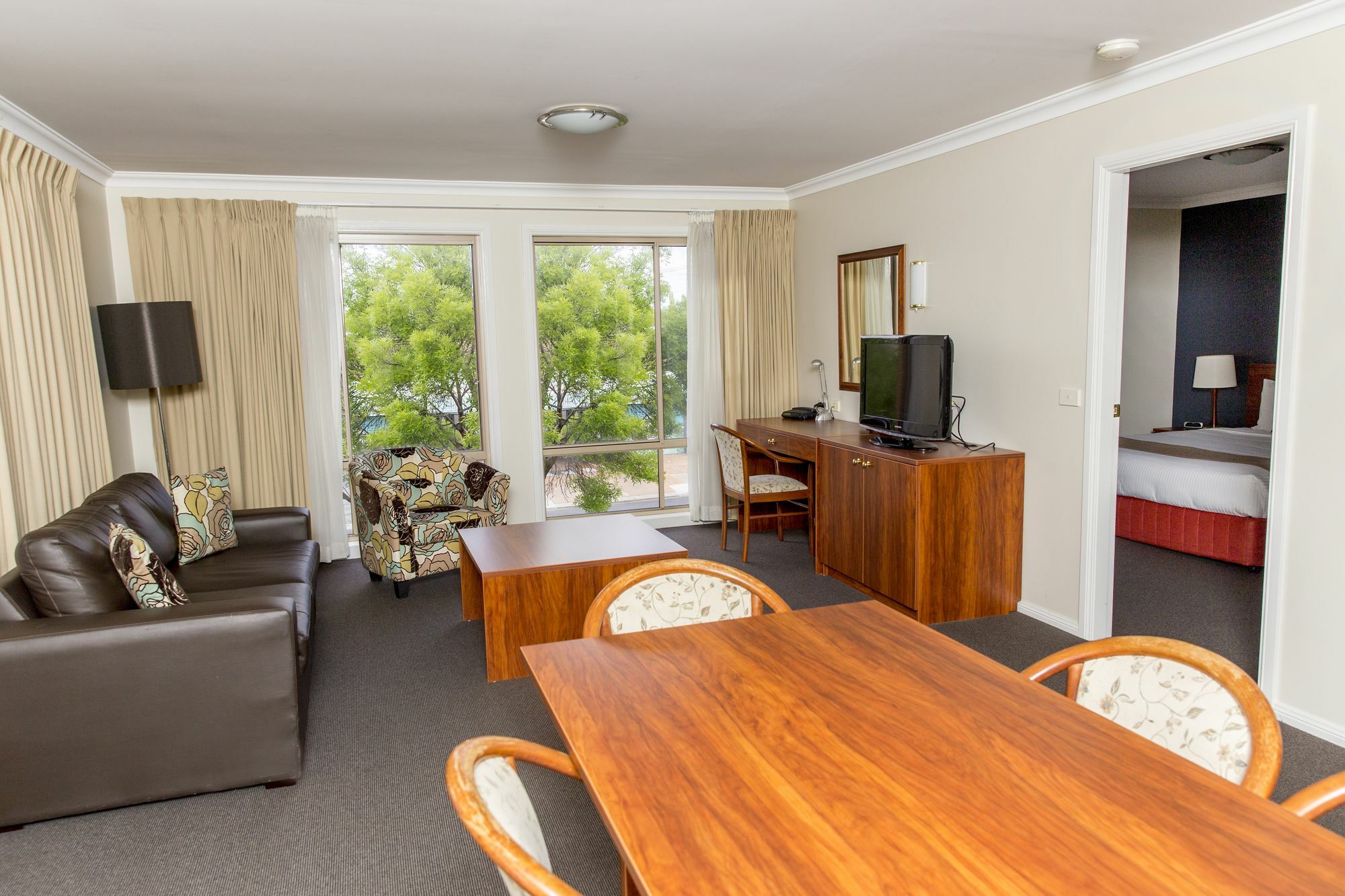Charlotte Apartments Bathurst Exteriér fotografie