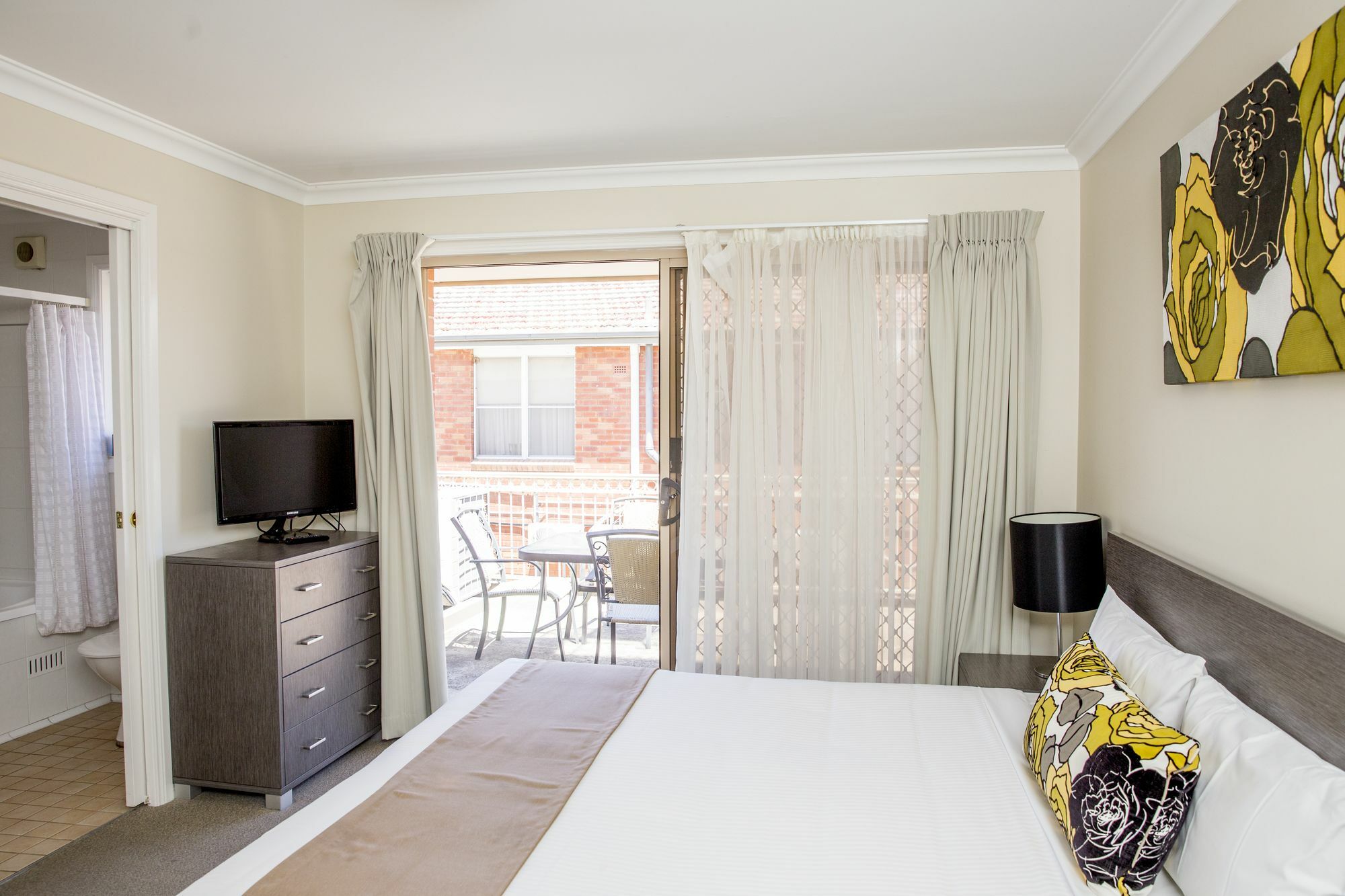 Charlotte Apartments Bathurst Exteriér fotografie