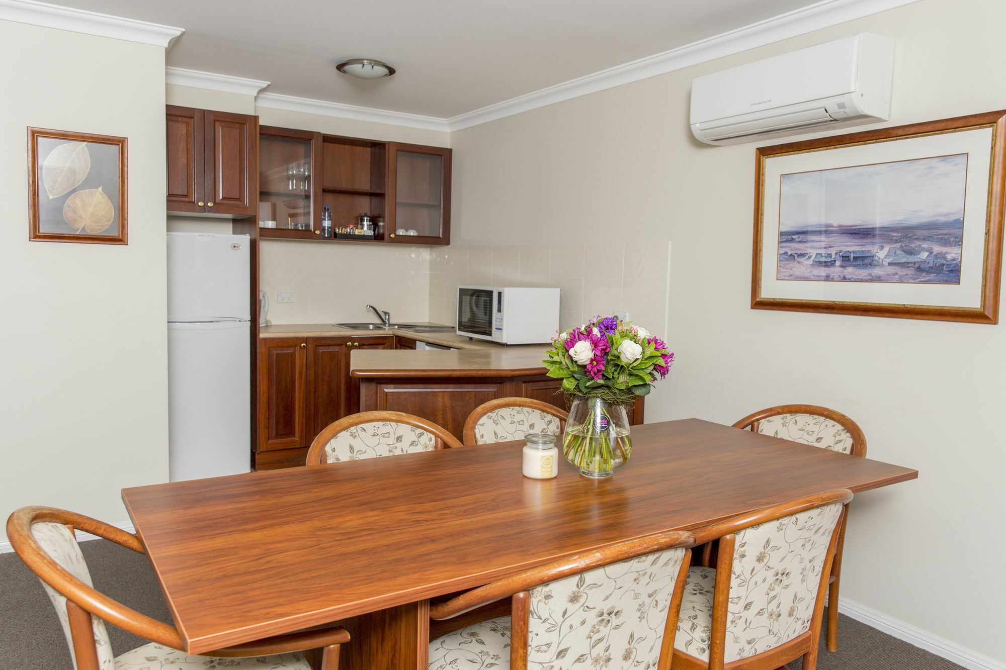 Charlotte Apartments Bathurst Exteriér fotografie