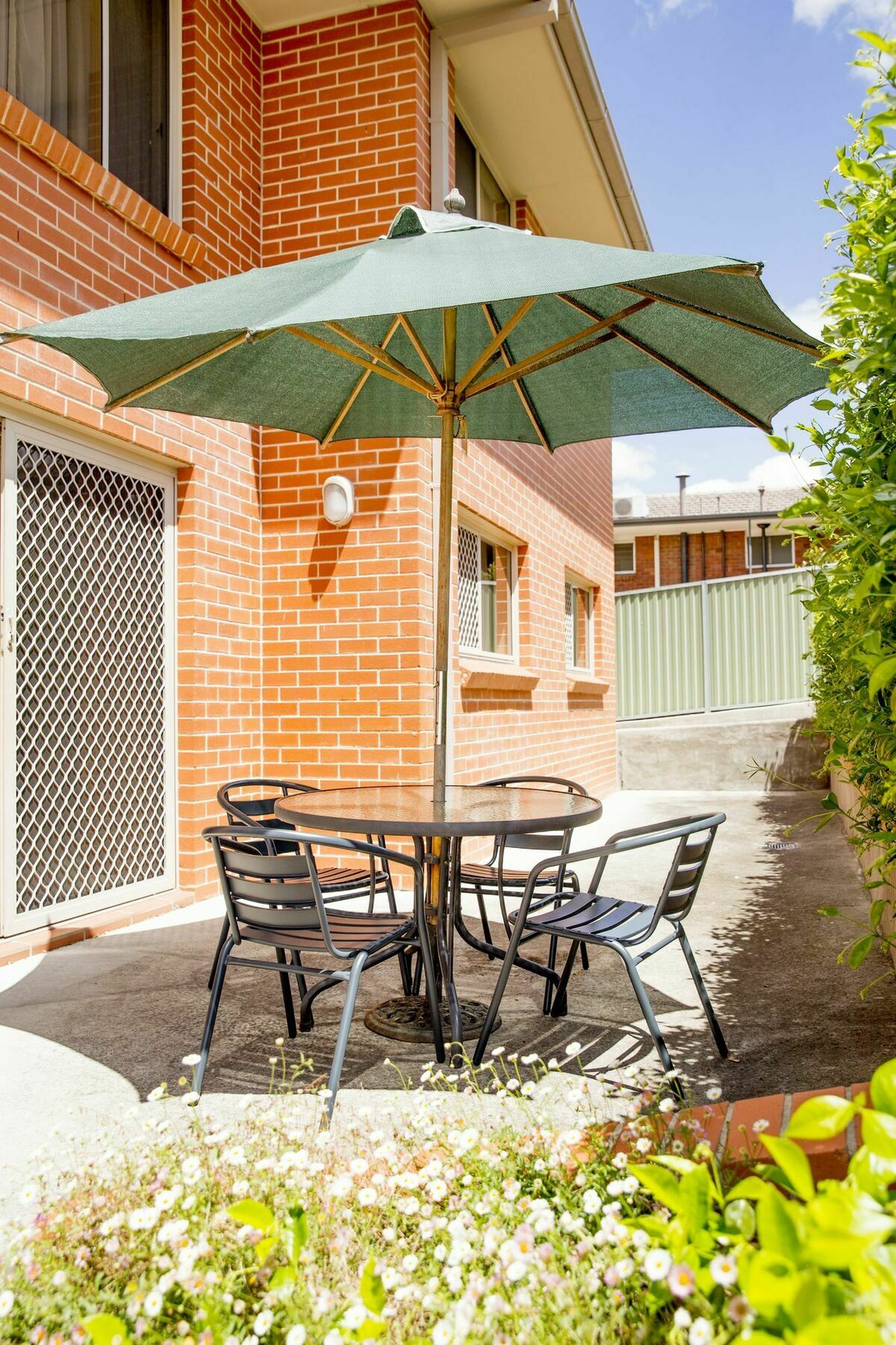 Charlotte Apartments Bathurst Exteriér fotografie